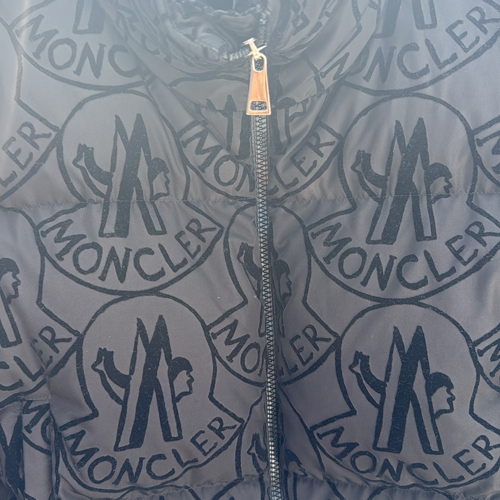 (RARE) Moncler Black Women's Jacket *accepting offers* - Picture 2 of 6